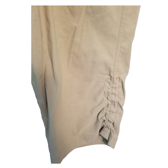 Eddie Bauer Khaki Capri Pants Women's Size 12 36 Inseam 21 in - Picture 7 of 11